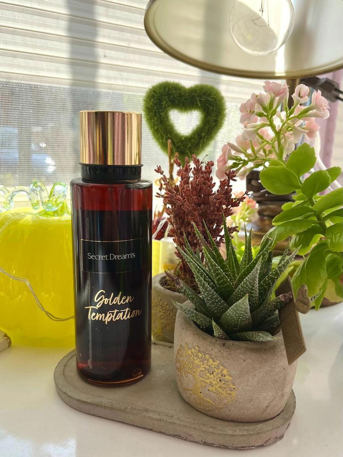 Golf Secret Dream'S Golden Temptation Meyvemsi Kadın Vücut Spreyi 250 ml