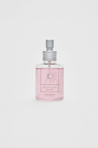 Stradivarius Moon Glow Meyvemsi Kadın Vücut Spreyi 100 ml