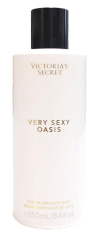 Victoria's Secret Sexy Oasis Meyvemsi Kadın Vücut Spreyi 250 ml