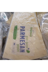 Fikret Sağlam Ithal Parmesan İnek Peyniri 500 gr