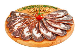 Başyazıcı Tütünlük Kuru Dana Eti 1 kg