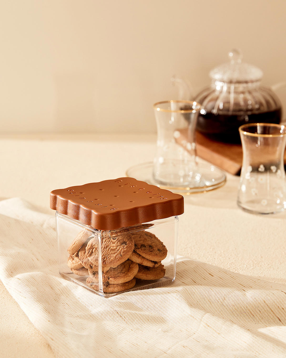 Madame Coco Biscuit Kare Plastik 500 ml
