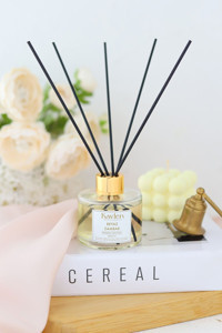 Porçuma Kozmetik Çubuklu Beyaz Zambak Oda Kokusu 120 ml