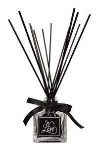 Lyn Home & Decor El Yazısı Love Love Oda Kokusu 100 ml