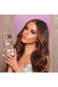 Anastasia Beverly Hills Nouveau Toz Mat Metalik Far Paleti
