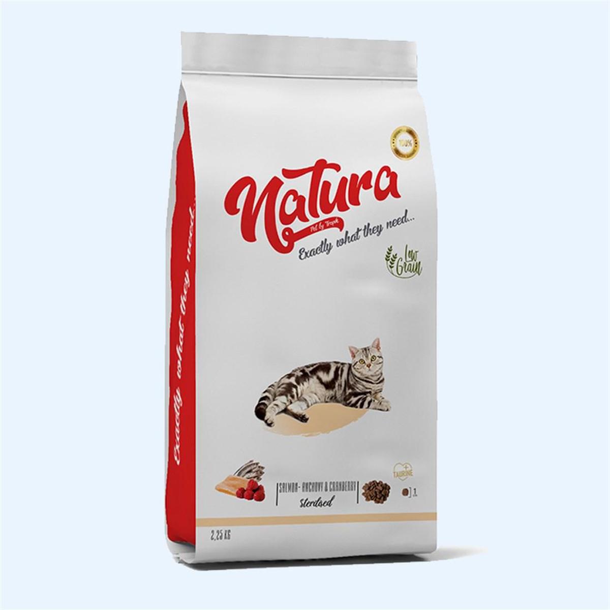Natura Hamsi-Somon Az Tahıllı Yetişkin Kuru Kedi Maması 2.25 kg