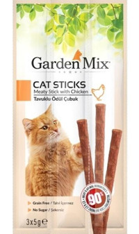 Garden Mix Sticks Tavuklu Az Tahıllı Yetişkin Kedi Ödül Maması 15 gr