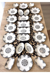 Venüs Home Decoratıon Kilim Desenli 24 Parça 12 Kişilik Seramik Kahvaltı Takımı Siyah