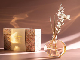 English Home Blooming Love Çubuklu Oda Kokusu