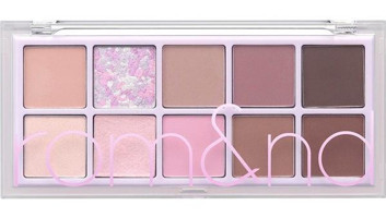 Romand Dreamy Lilac Garden Toz Mat-Işıltılı Far Paleti