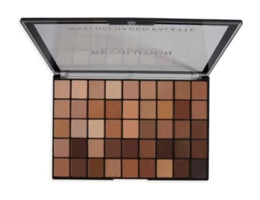 Revolution Ultimate Nudes Toz Mat Far Paleti