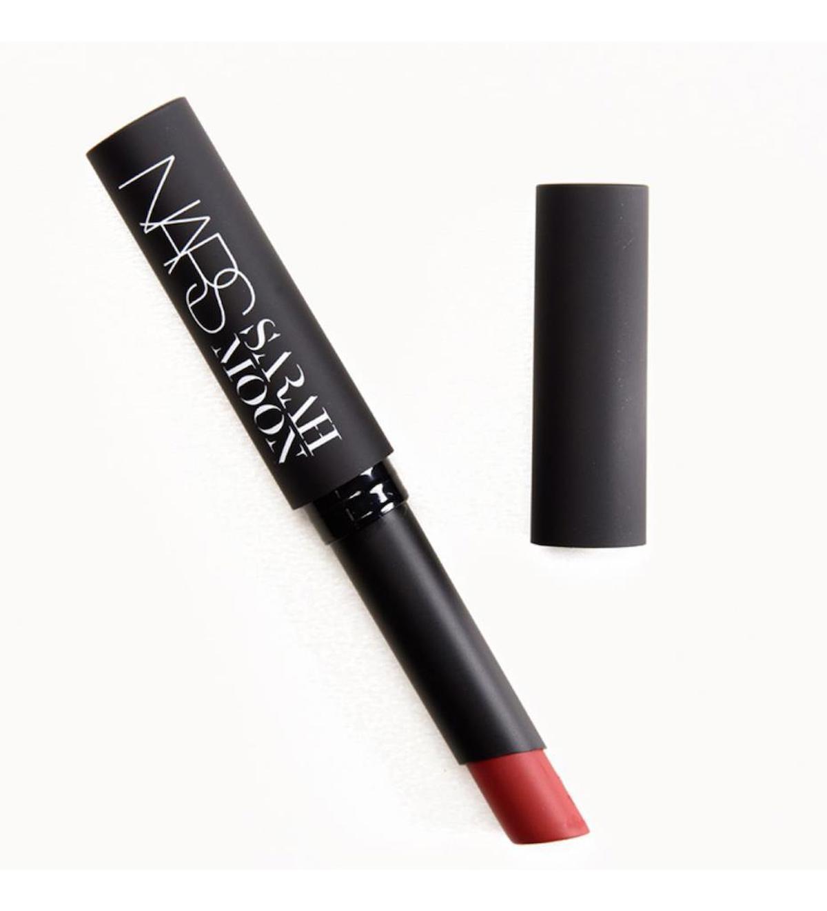 Nars Fearless Red Mat Krem Lipstick Ruj