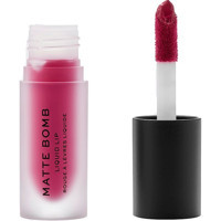 Revolution Burgundy Star Matte Bomb Likit Ruj