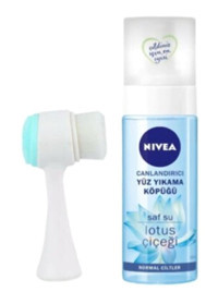 Nivea Canlandırıcı Normal Ciltler İçin Yüz Yıkama Köpüğü 150 ml + Yüz Temizleme Fırçası