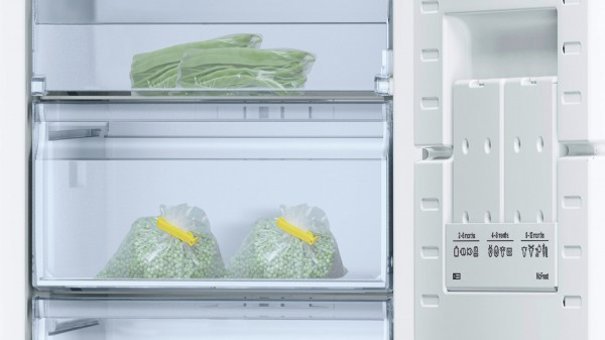 Bosch GSN36VI30 No Frost 7 Çekmeceli A++ Enerji Sınıfı 237 lt Dikey Solo Derin Dondurucu Inox