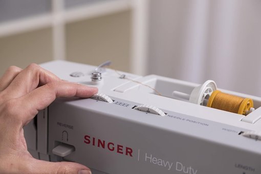 Singer Heavy Duty 4411 Otomatik Düz Dikiş Çok Fonksiyonlu Elektrikli Ev Tipi Dikiş Makinesi