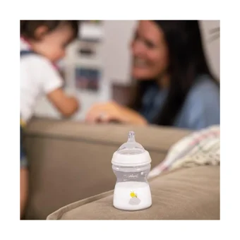Chicco Natural Feeling Cam Gaz Yapmayan Antikolik Yenidoğan Ayarlanabilir Akışlı Kulpsuz 0+ Ay Desenli Şeffaf Yuvarlak Uçlu Bebek Biberon Seti 330 ml +250 ml + 150 ml