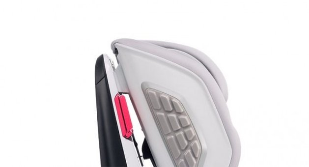 Chicco Youniverse Fix Emniyet Kemeri-Isofix 15-36 kg Sürüş Yönü Oto Koltuğu Beyaz