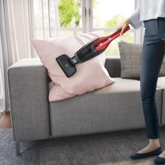 Electrolux EER7ANIMAL Kuru Kablosuz Şarjlı Kırmızı Dikey Süpürge