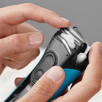 Braun 3S 3040S Tek Başlıklı Sinekkaydı Islak Folyo Kablosuz Tıraş Makinesi
