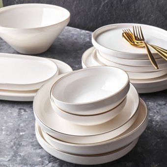 Karaca Streamline New Saturn Gold 59 Parça 12 Kişilik Desenli New Bone Yuvarlak Yemek Takımı