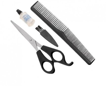 Goldmaster GM-8142 Saç Sakal ve Ense 4 Başlıklı Çok Amaçlı Kuru Kablosuz Tıraş Makinesi