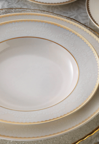 Kütahya Porselen Bone Kalipso Gold 62 Parça 12 Kişilik Desenli Porselen Yuvarlak Yemek Takımı