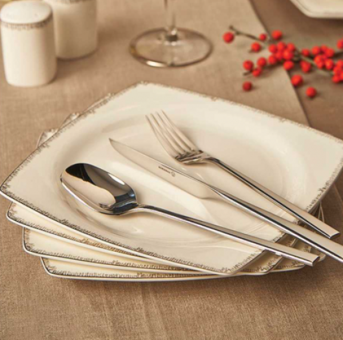 Korkmaz Bone Selection A8424 60 Parça 12 Kişilik Desenli Bone Kare Yemek Takımı