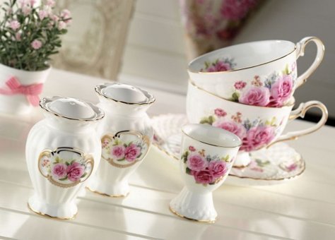 Aryıldız AR 30020 83 Parça 12 Kişilik Desenli Bone China Yuvarlak Yemek Takımı