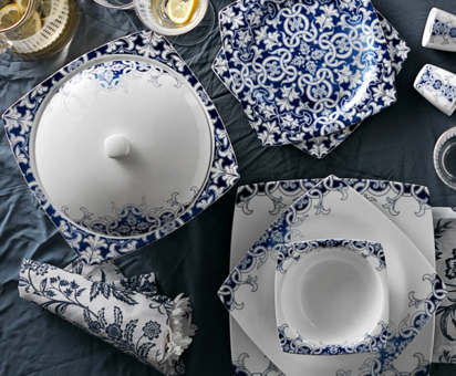 Karaca Fine Bone Aleeza 60 Parça 12 Kişilik Desenli Fine Pearl Kare Yemek Takımı