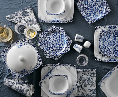 Karaca Fine Bone Aleeza 60 Parça 12 Kişilik Desenli Fine Pearl Kare Yemek Takımı