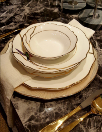 Mikasa Moor Harmony Gold 74 Parça 12 Kişilik Desenli Porselen Yuvarlak Yemek Takımı