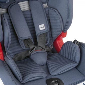 Chicco Akita Fix Air Emniyet Kemeri-Isofix 15-36 kg Yatabilen Yükseklik Ayarlı Sürüş Yönü Oto Koltuğu Gri