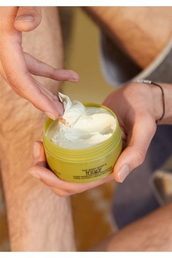 The Body Shop Hemp Nemlendirici Ayak Kremi 100 ml