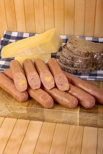 Şütte Cheddar Peynirli Tütsülenmiş Dana Uzun Sosis 750 gr