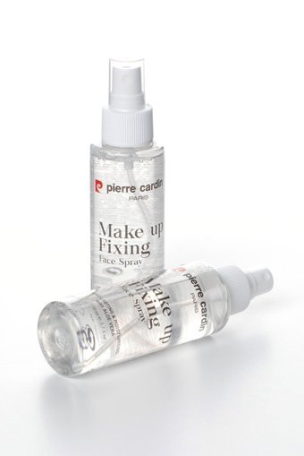 Pierre Cardin Parlak Makyaj Sabitleyici Sprey 110 ml