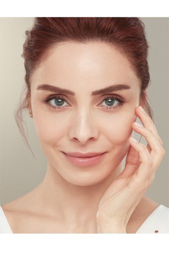 L'Oreal Paris Yaş Uzmanı Kolajenli Göz Çevresi Kağıt Maske Tekli