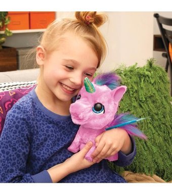 Hasbro Furreal Uçan Dostlarım Unicorn Flitter Peluş Oyuncak