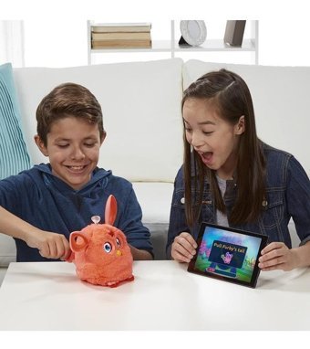 Furby Hasbro Connect Friend Akıllı Peluş Oyuncak
