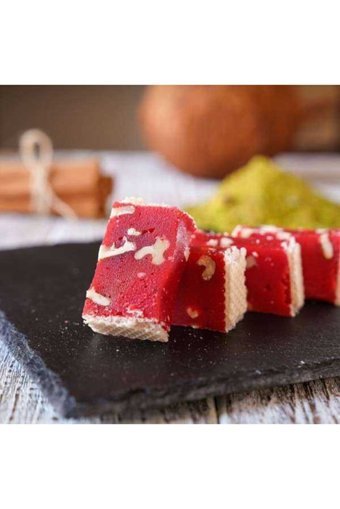 Yeni Uğur Gofretli Güllü Yaz Helva 1 kg