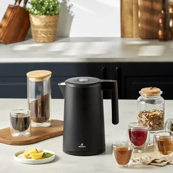 Karaca Cool Touch Çelik 1.7 lt 2200 W Siyah Kettle
