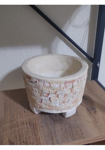 Taş Saksı Dekoratif Saksı Krem