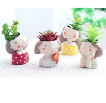 Giftyummyshop 4 Adet Kız Figürlü Sukulent Saksı Seti