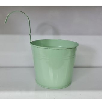 Feronya Metal Kulplu Balkon Saksısı Yeşil