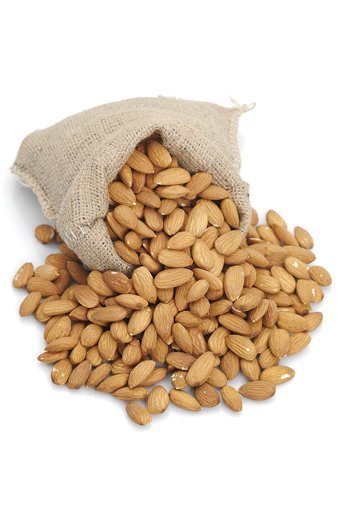 Çerez Pazarı Organik Tane Çiğ Badem İçi 500 gr