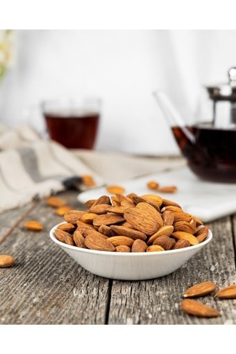 Antep Pazarı Tane Çiğ Badem İçi 900 gr