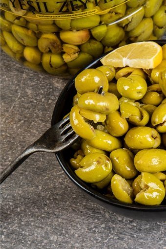 Nefisso Çekirdeksiz Salamura Kırma Yeşil Zeytin Pet Kavanoz 4.5 kg