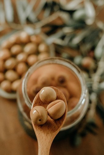 Kariafarm Salamura Çizik Yeşil Zeytin Kavanoz 1.35 kg