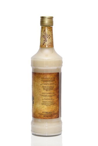 Gusse Beyaz Çikolata Aromalı Kahve Şurubu 700 ml