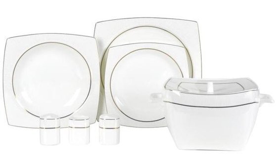 Korkmaz A8460 60 Parça 12 Kişilik Porselen Kare Yemek Takımı